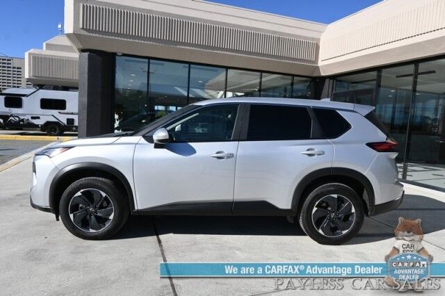 2024 Nissan Rogue SV / AWD / AutoStart / ProPilot Assist / Power Driver's Seat / Power Locks, Windows & Mirrors / Lane Departure & Blind Spot Alert / Apple CarPlay & Android Auto / Keyless Entry & Start / 35 MPG / 1-Owner