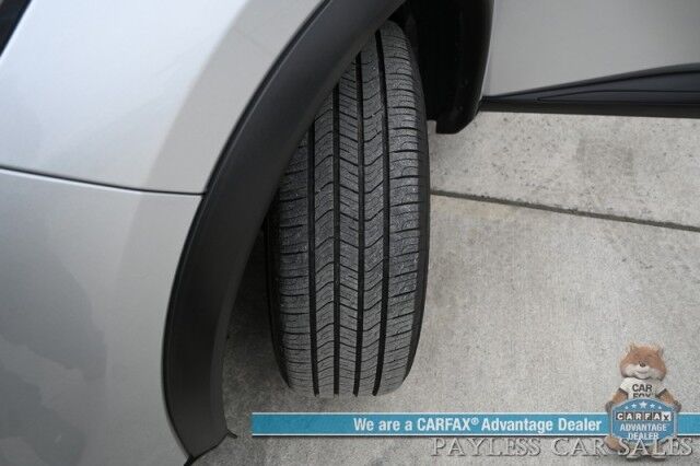 2024 Nissan Rogue SV / AWD / AutoStart / ProPilot Assist / Power Driver's Seat / Power Locks, Windows & Mirrors / Lane Departure & Blind Spot Alert / Apple CarPlay & Android Auto / Keyless Entry & Start / 35 MPG / 1-Owner Anchorage AK