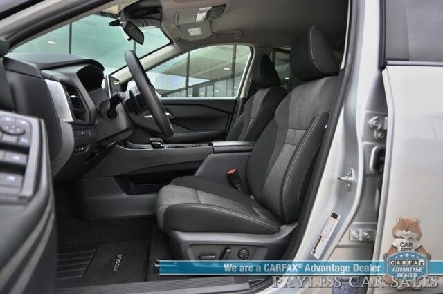 2024 Nissan Rogue SV / AWD / AutoStart / ProPilot Assist / Power Driver's Seat / Power Locks, Windows & Mirrors / Lane Departure & Blind Spot Alert / Apple CarPlay & Android Auto / Keyless Entry & Start / 35 MPG / 1-Owner Anchorage AK