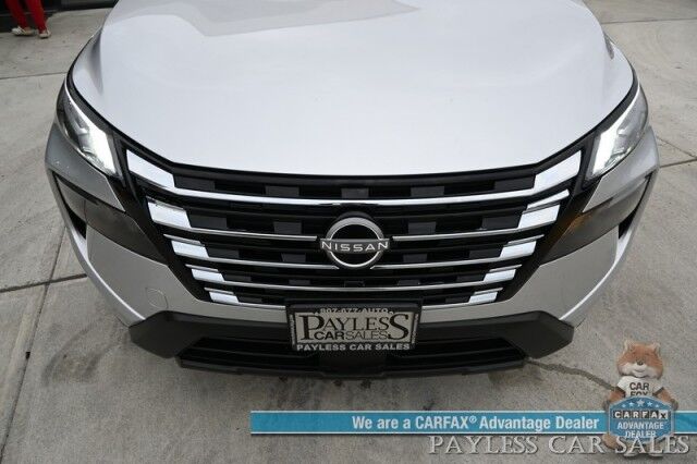 2024 Nissan Rogue SV / AWD / AutoStart / ProPilot Assist / Power Driver's Seat / Power Locks, Windows & Mirrors / Lane Departure & Blind Spot Alert / Apple CarPlay & Android Auto / Keyless Entry & Start / 35 MPG / 1-Owner Anchorage AK