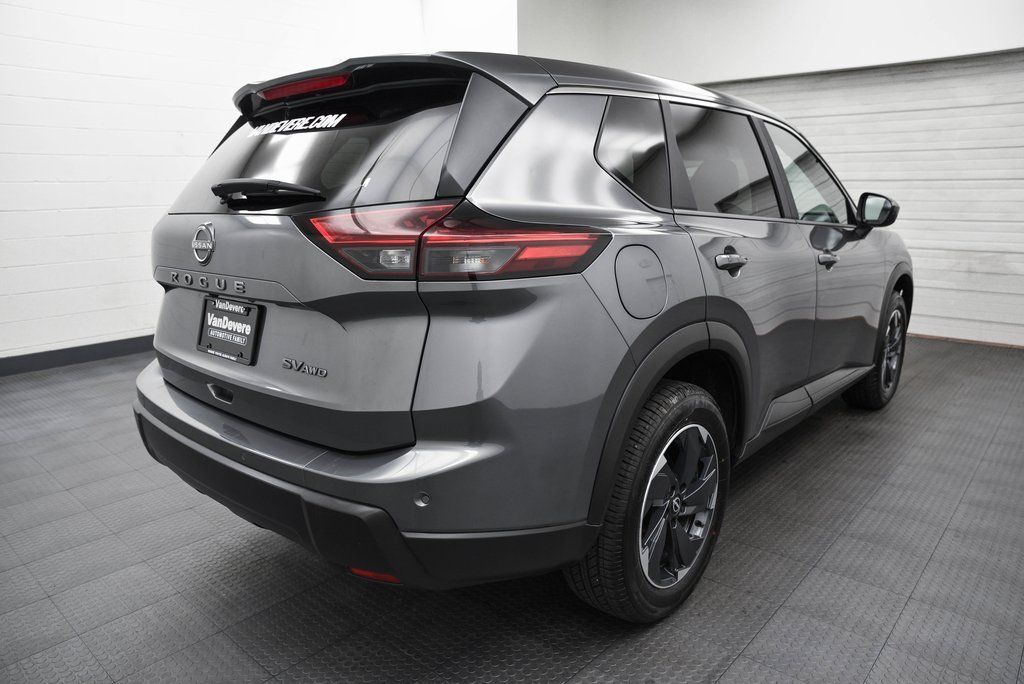 2024 Nissan Rogue SV Akron OH
