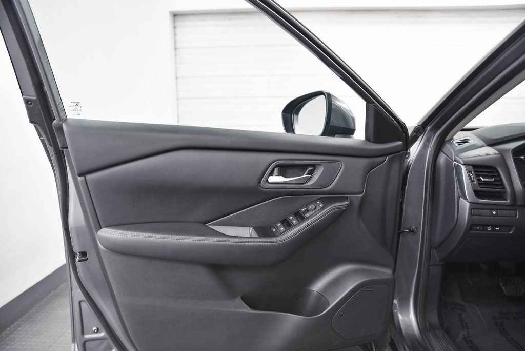 2024 Nissan Rogue SV Akron OH