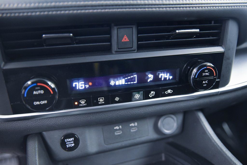 2024 Nissan Rogue SV Akron OH