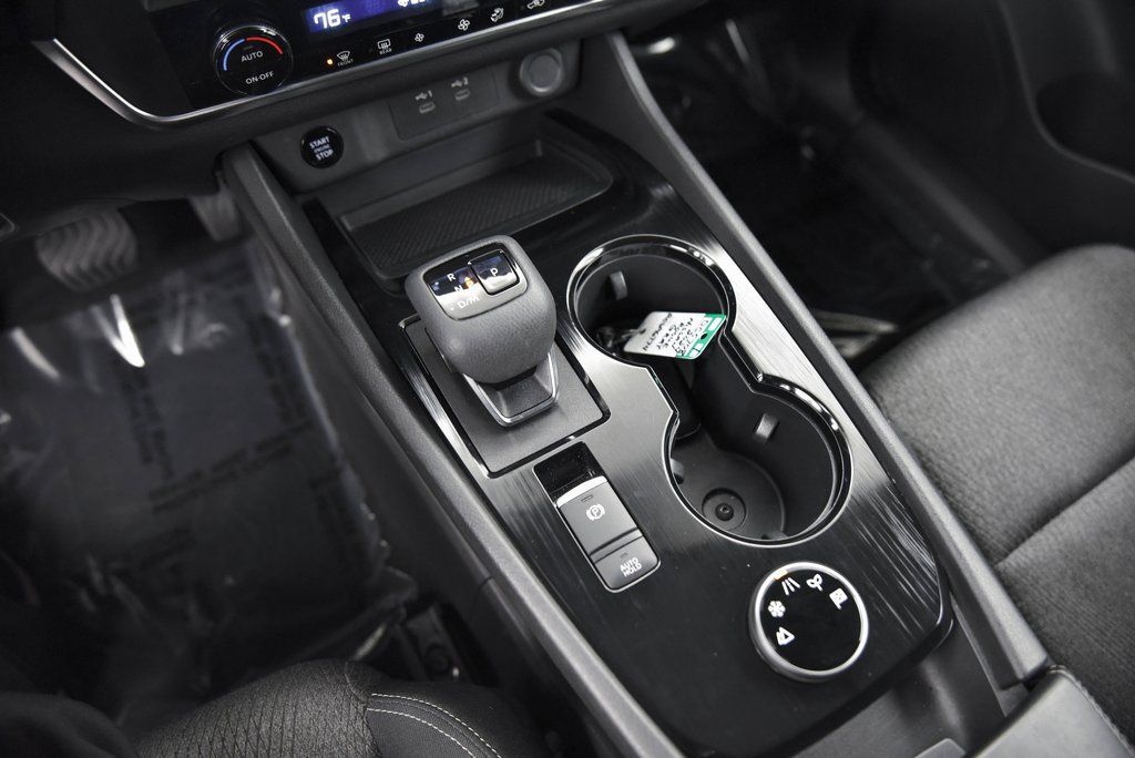 2024 Nissan Rogue SV Akron OH