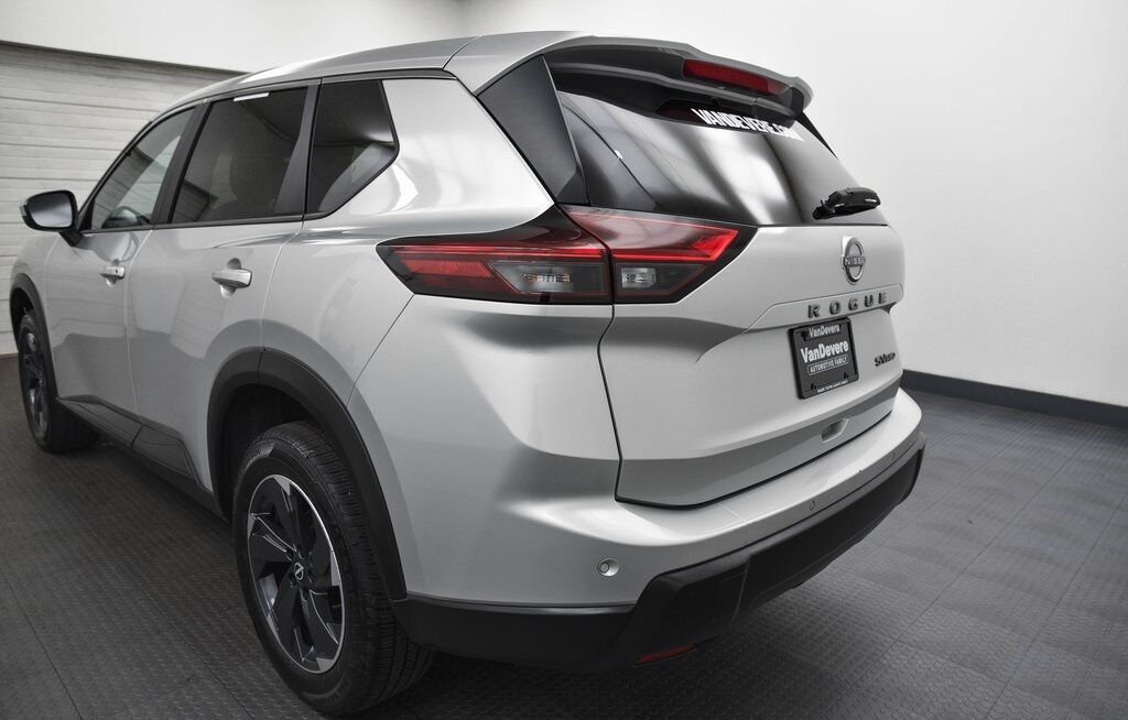 2024 Nissan Rogue SV Akron OH
