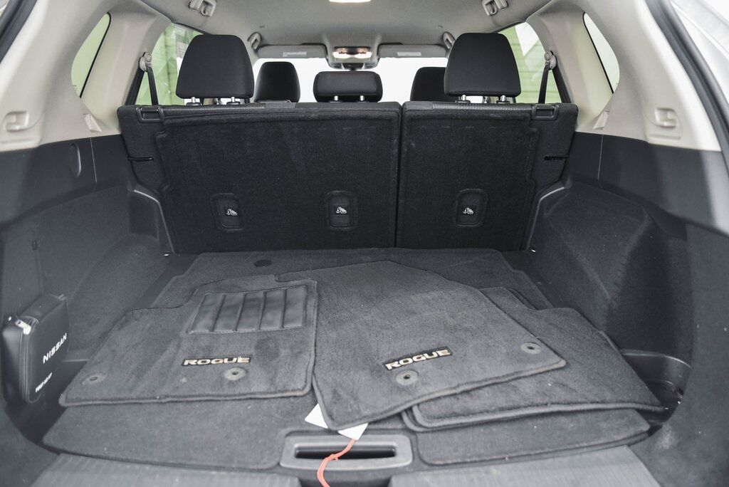 2024 Nissan Rogue SV Akron OH