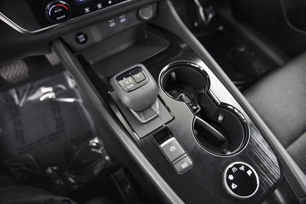 2024 Nissan Rogue SV Akron OH