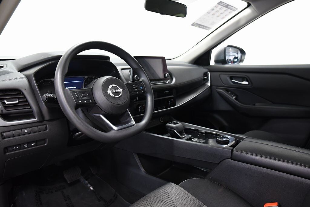 2024 Nissan Rogue SV Akron OH
