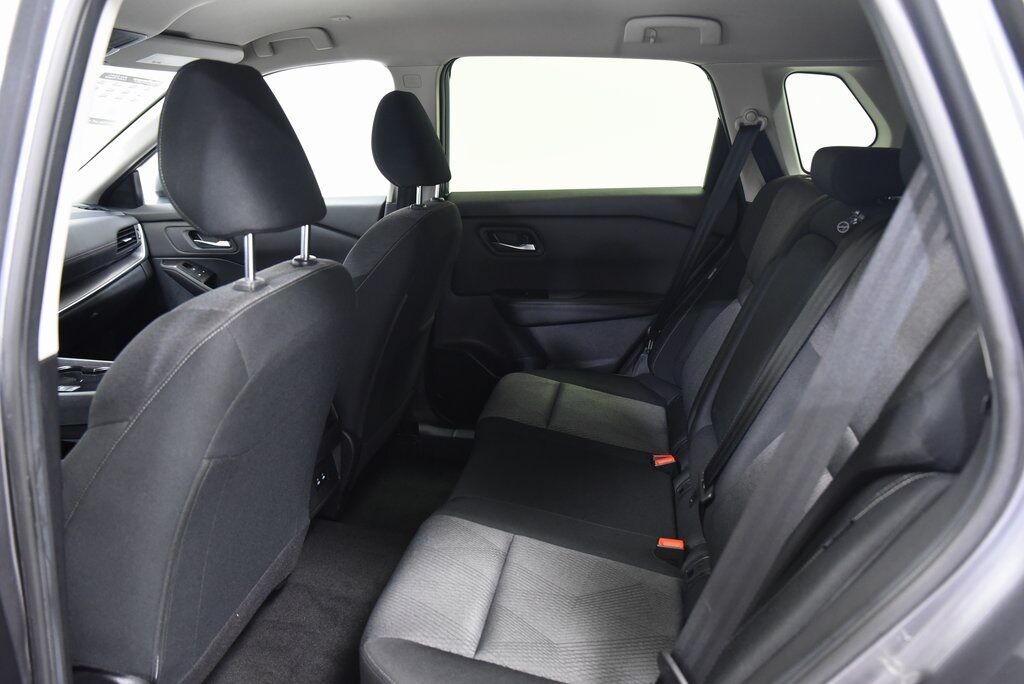 2024 Nissan Rogue SV Akron OH