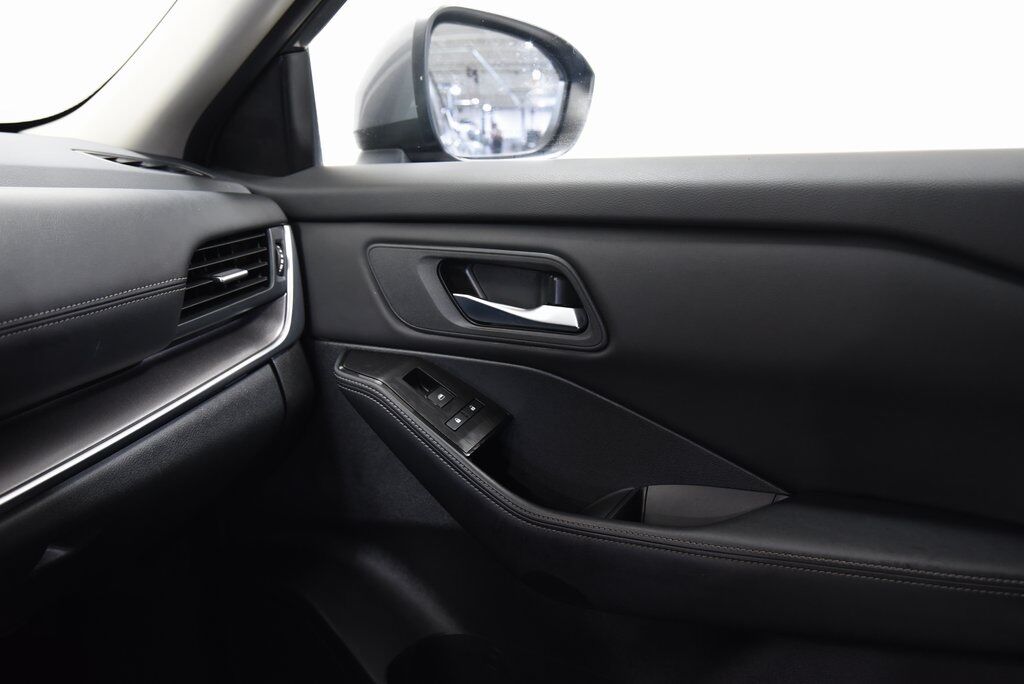 2024 Nissan Rogue SV Akron OH