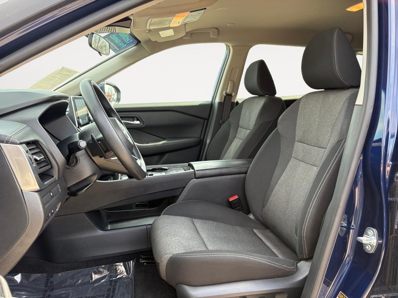 2024 Nissan Rogue SV, BLIND SPOT ALERT, FORWARD COLLISION ALERT, REAR CROSS TRAFFIC WARNING, HANDS FREE LIFTGATE, REMOTE START, HEATED SEATS, APPLE CARPLAY/ANDROID AUTO, ONLY 1 OWNER, CLEAN CARFAX, THIS NISSAN ROGUE HAS IT ALL! Virginia Beach VA