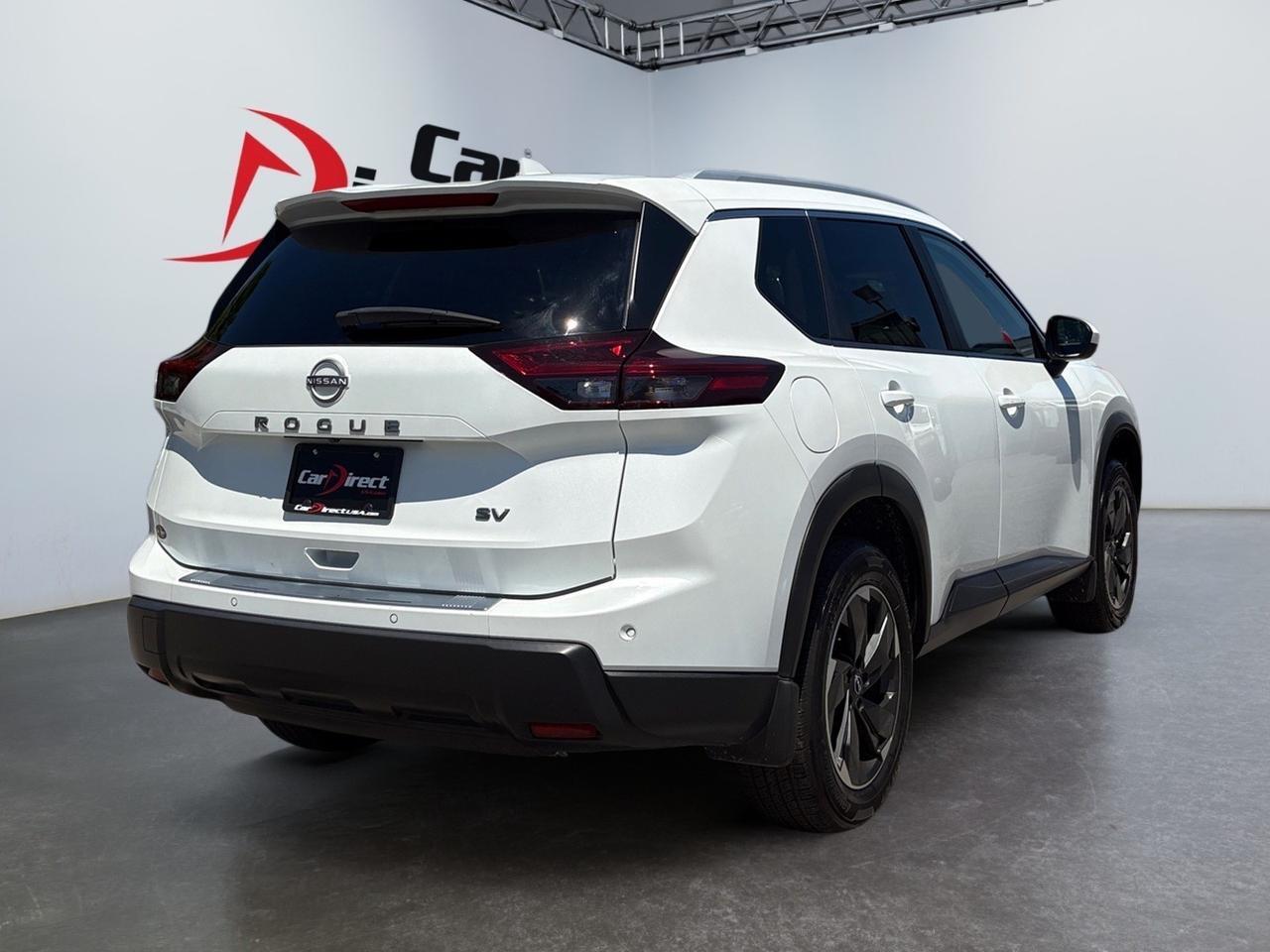 2024 Nissan Rogue SV, BLIND SPOT ALERT, LANE KEEP ASSIST, PANORAMIC MOONROOF, APPLE CARPLAY/ANDROID AUTO, POWER LIFTAGTE, AUTO START/STOP, HEATED STEERING WHEEL & SEATS, ONLY 1 OWNER, RIDE THIS ROGUE ON THE ROAD! Virginia Beach VA