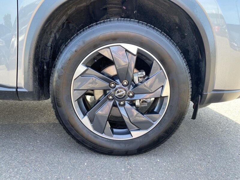 2024 Nissan Rogue SV Bristol  PA