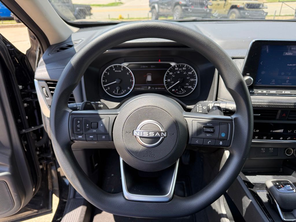 2024 Nissan Rogue SV Crestwood KY