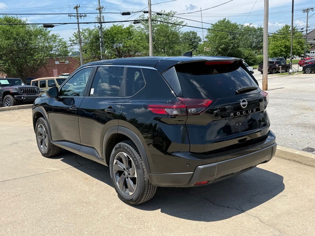 2024 Nissan Rogue SV Crestwood KY