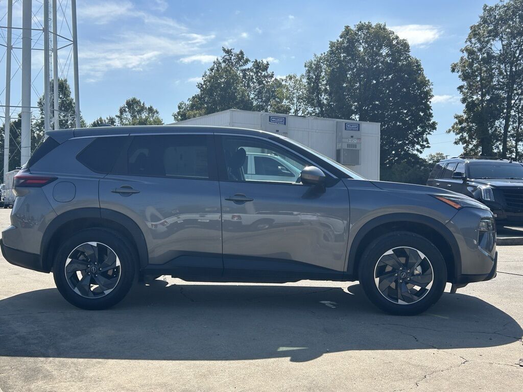 2024 Nissan Rogue SV Crestwood KY