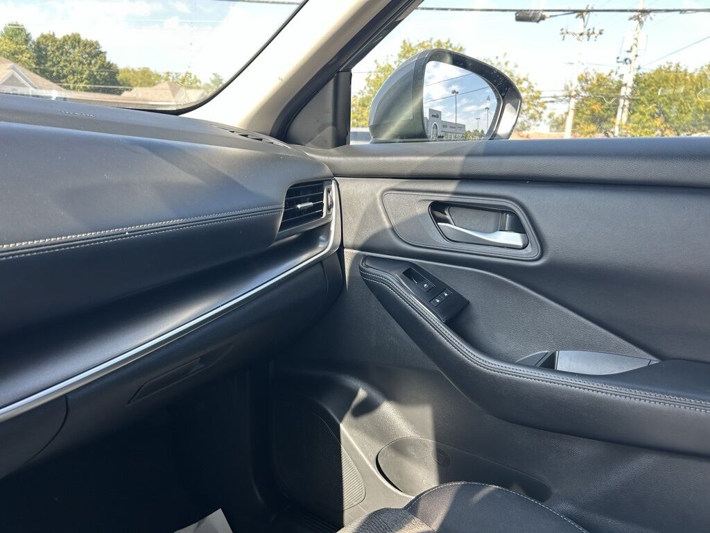 2024 Nissan Rogue SV Crestwood KY