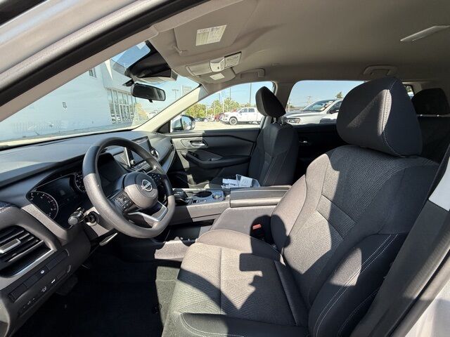 2024 Nissan Rogue SV Crestwood KY