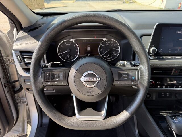 2024 Nissan Rogue SV Crestwood KY