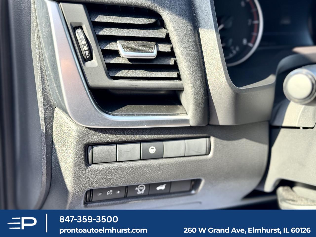 2024 Nissan Rogue SV Elmhurst IL