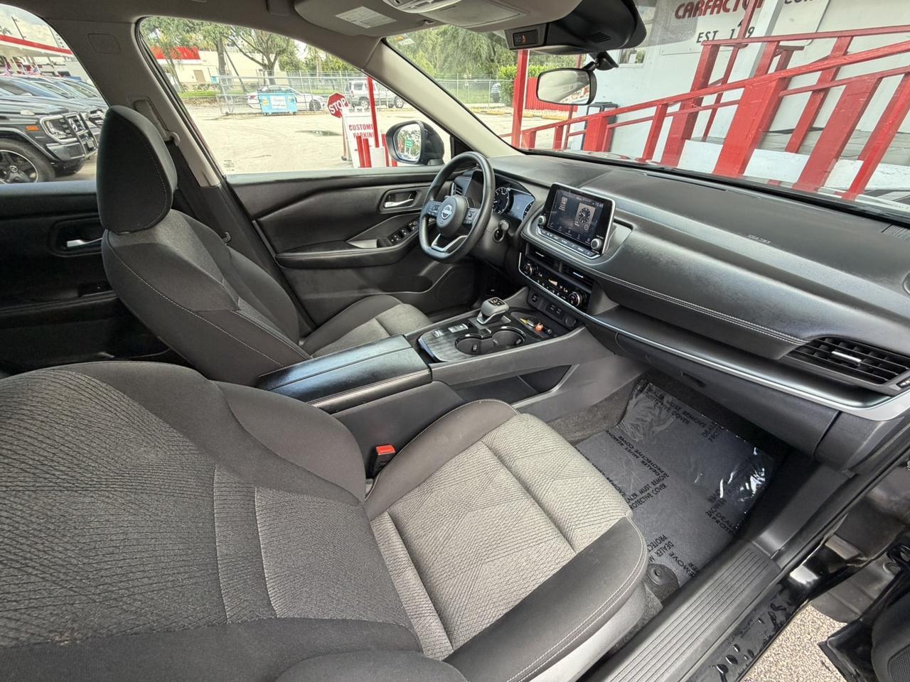 2024 Nissan Rogue SV Hollywood FL