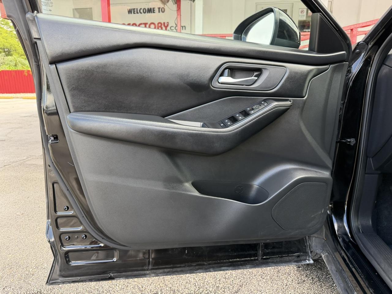 2024 Nissan Rogue SV Hollywood FL