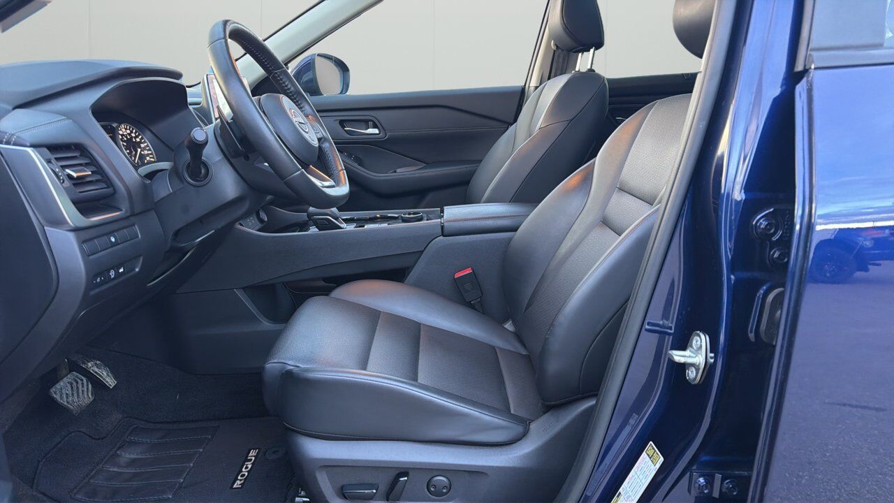 2024 Nissan Rogue SV Moonroof Sherwood Park AB