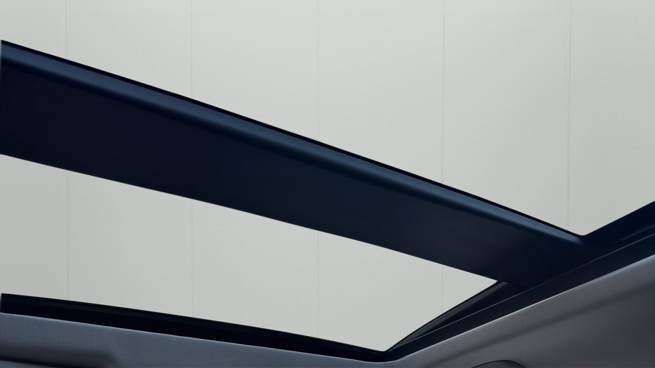 2024 Nissan Rogue SV Moonroof Sherwood Park AB