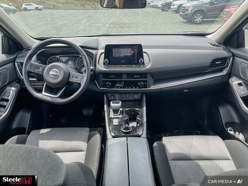 2024 Nissan Rogue SV Moonroof St. John's NL