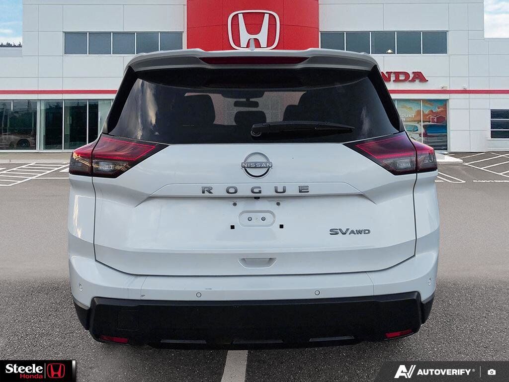 2024 Nissan Rogue SV Moonroof St. John's NL