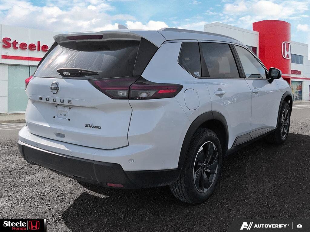 2024 Nissan Rogue SV Moonroof St. John's NL