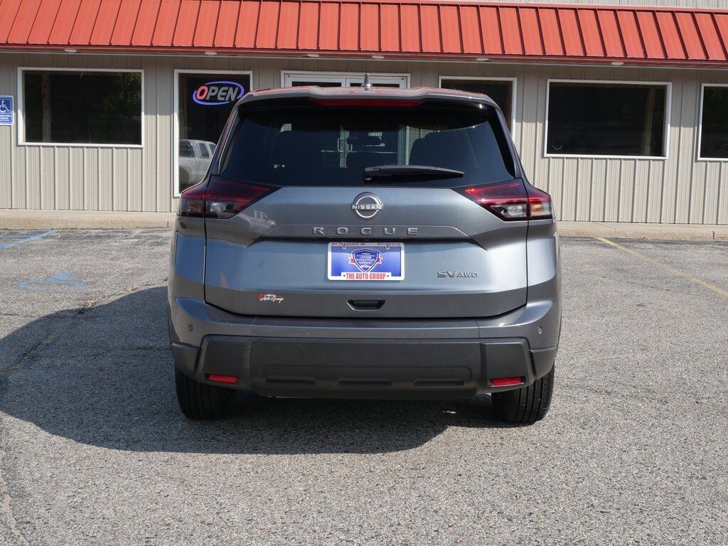 2024 Nissan Rogue SV Mt Pleasant MI