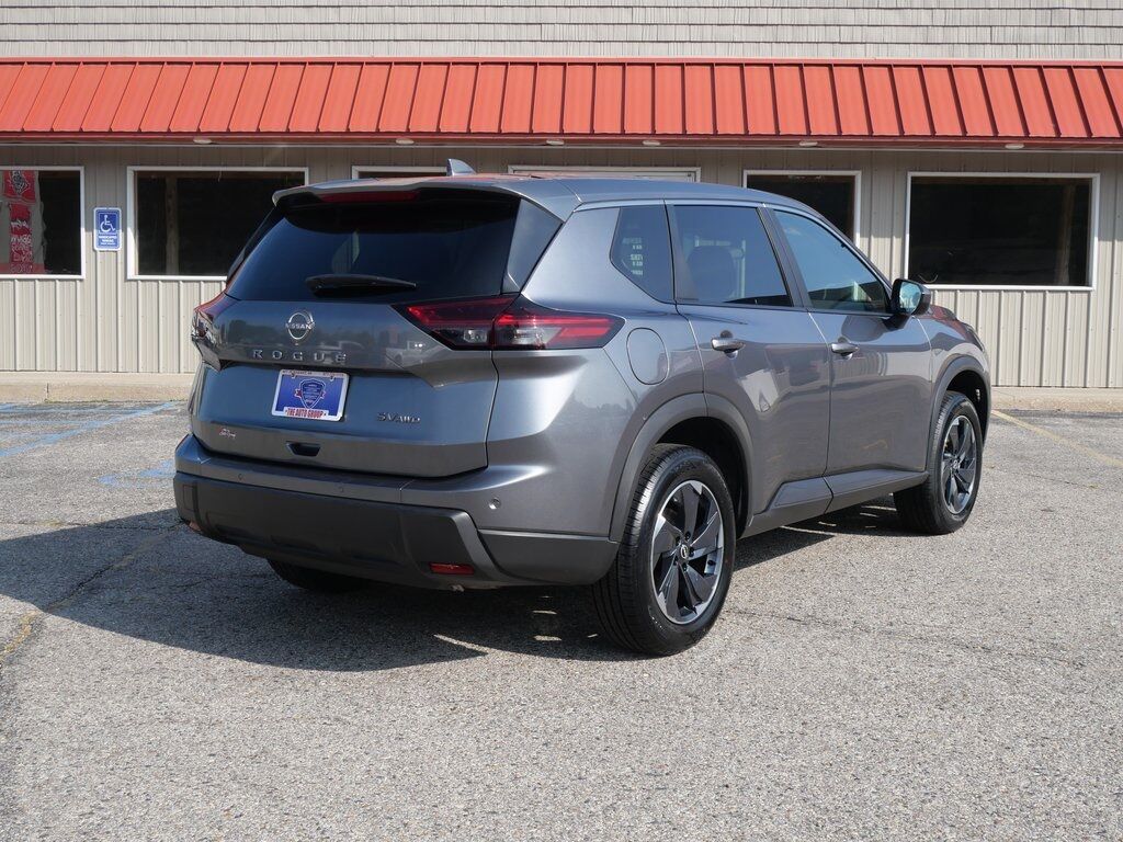 2024 Nissan Rogue SV Mt Pleasant MI