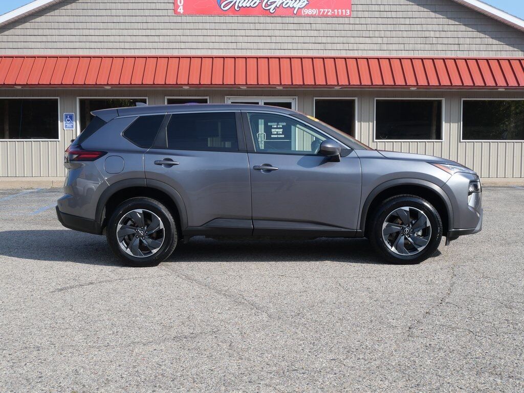 2024 Nissan Rogue SV Mt Pleasant MI