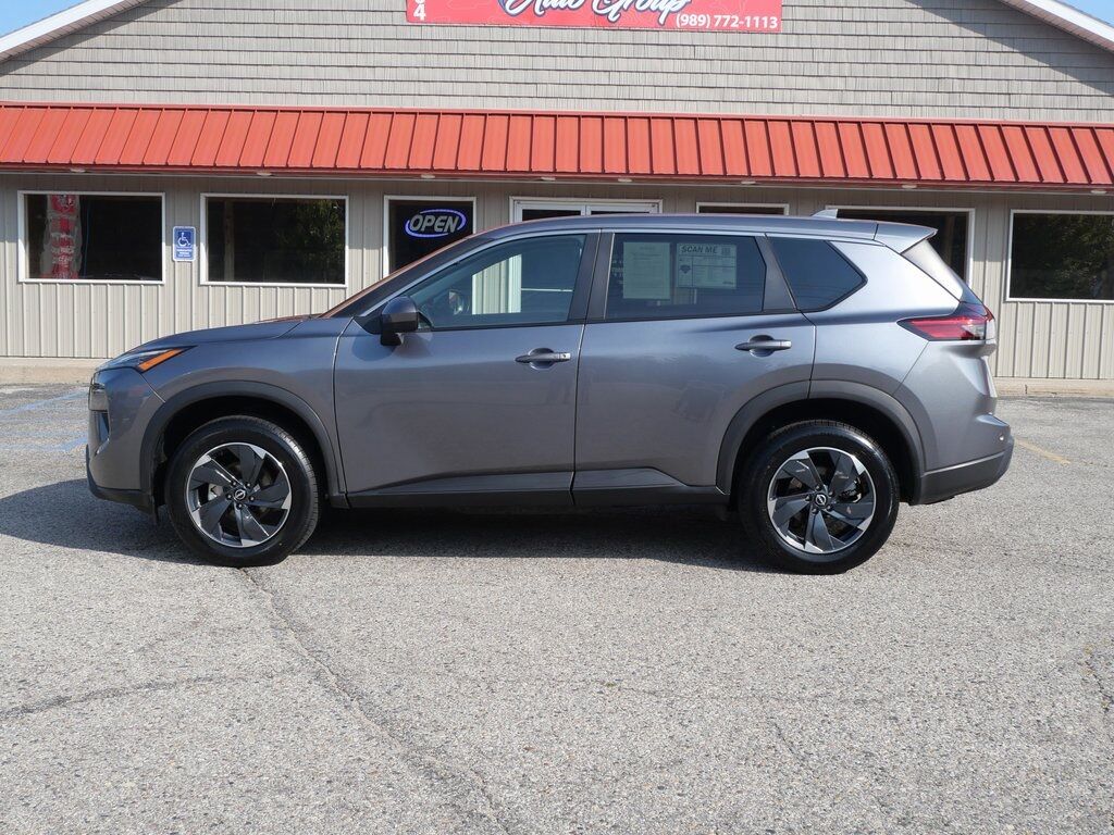 2024 Nissan Rogue SV Mt Pleasant MI