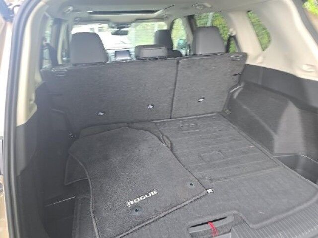 2024 Nissan Rogue SV Premium Marshfield MA
