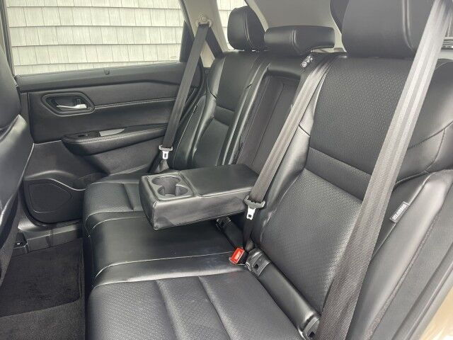 2024 Nissan Rogue SV Premium Marshfield MA