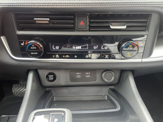 2024 Nissan Rogue SV Premium Marshfield MA