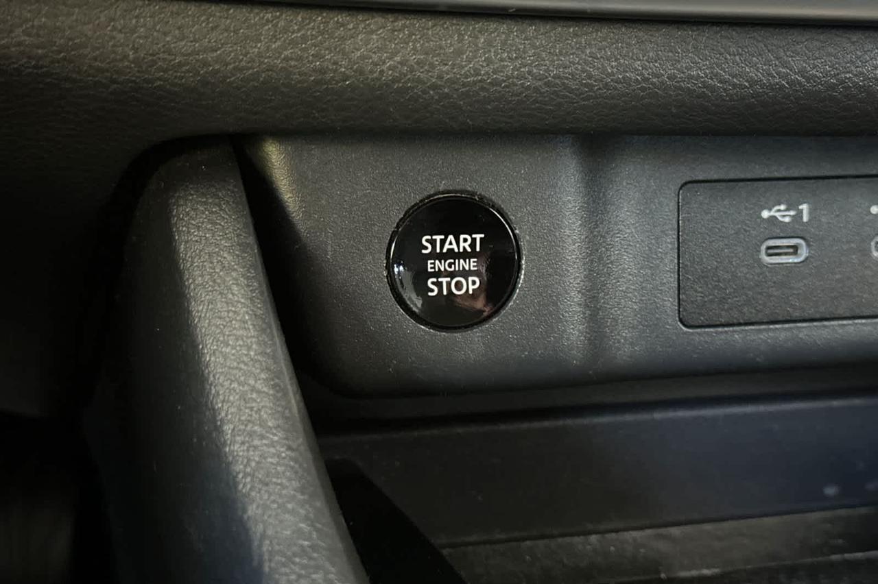 2024 Nissan Rogue SV Roseville CA