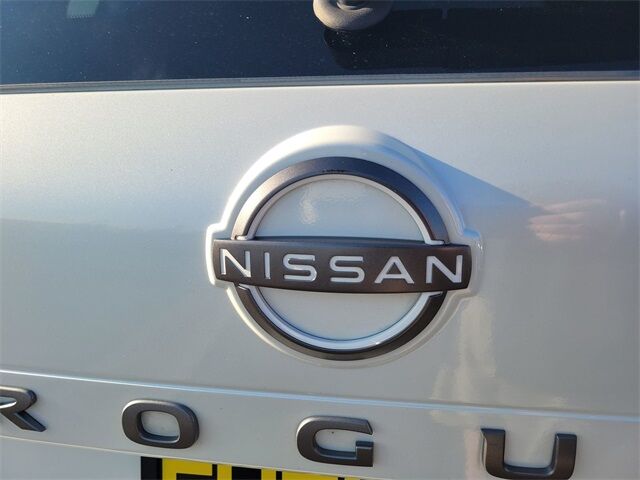 2024 Nissan Rogue SV Roseville CA