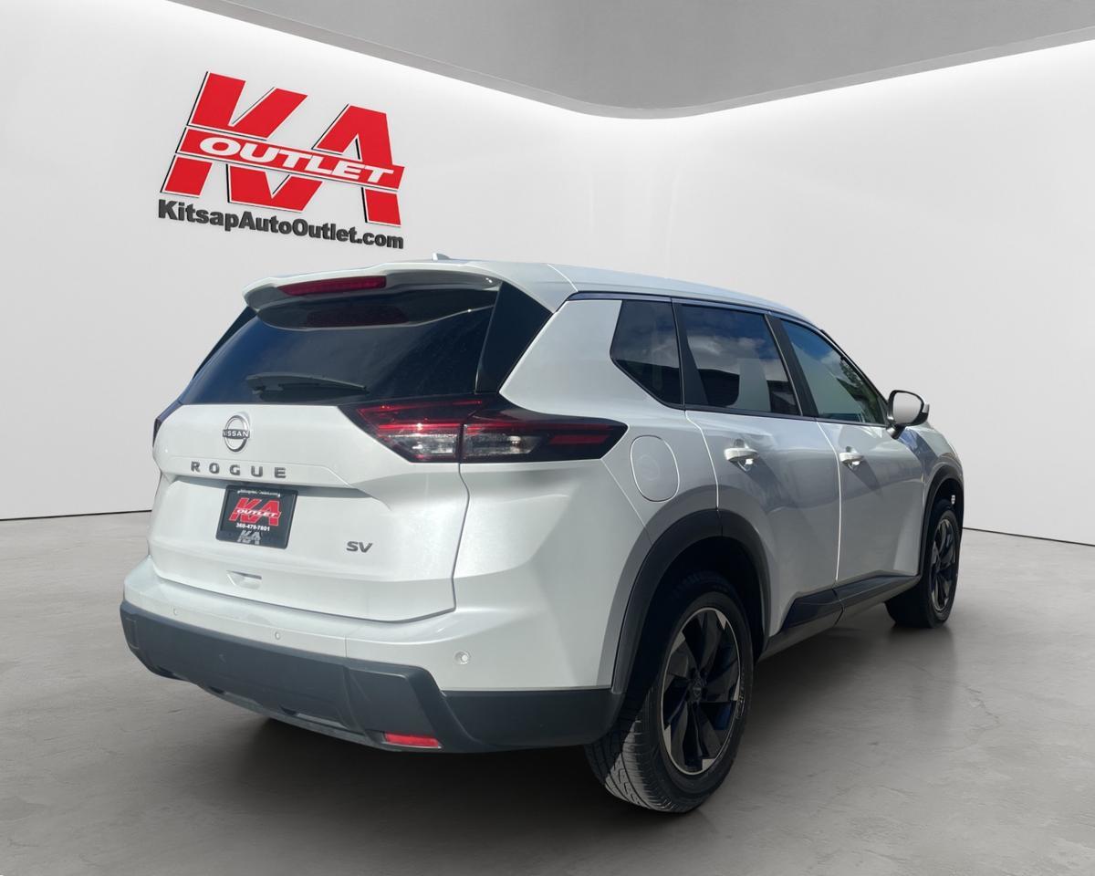 2024 Nissan Rogue SV Sport Utility 4D