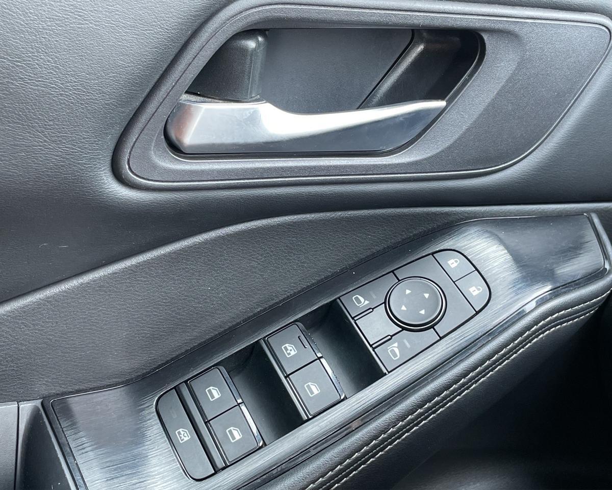 2024 Nissan Rogue SV Sport Utility 4D Port Orchard WA
