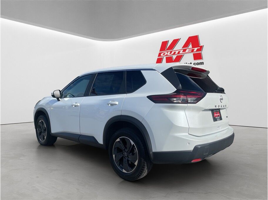 2024 Nissan Rogue SV Sport Utility 4D
