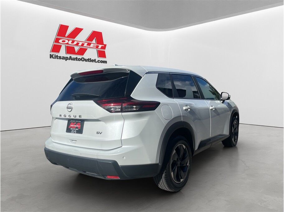 2024 Nissan Rogue SV Sport Utility 4D