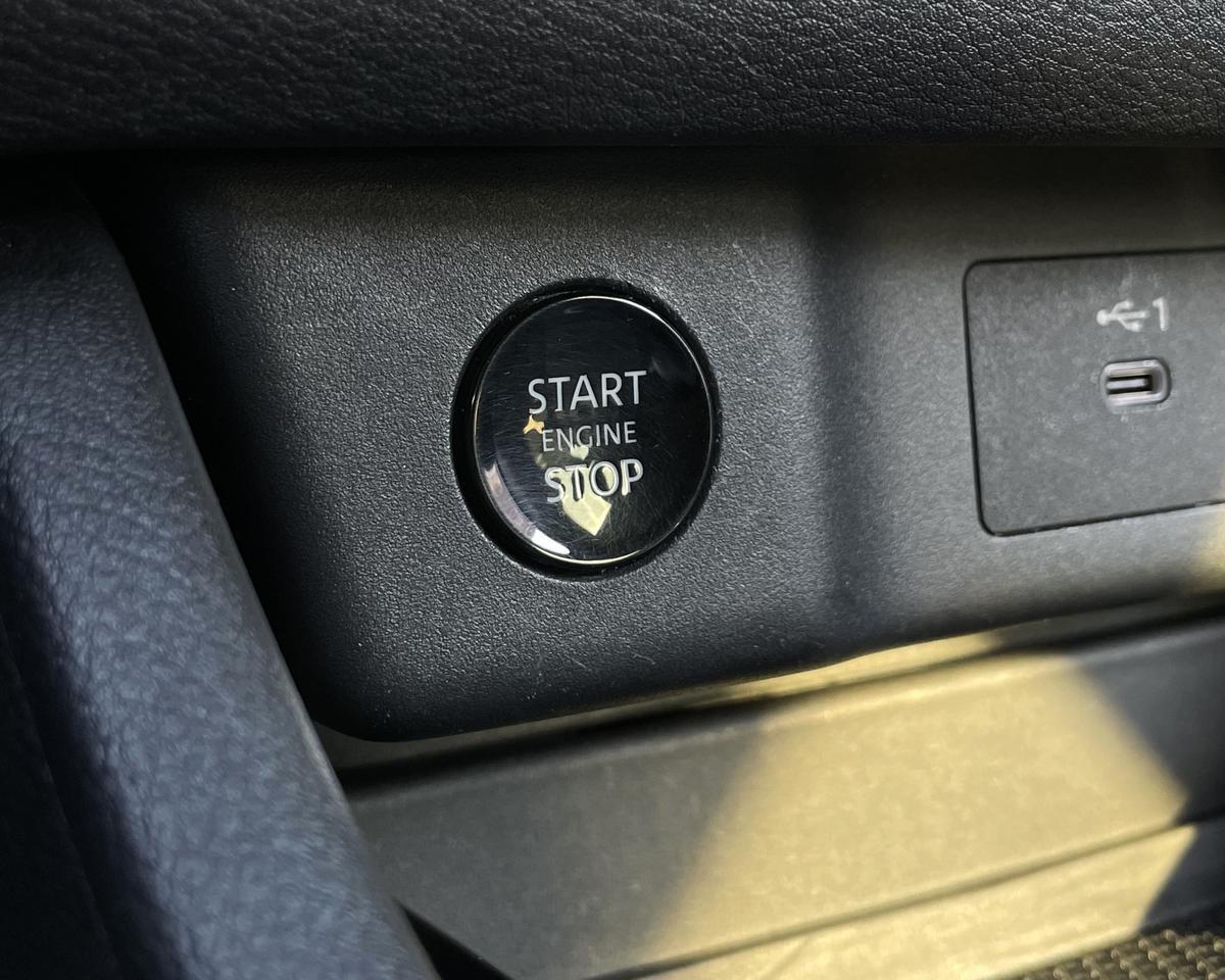 2024 Nissan Rogue SV Sport Utility 4D Port Orchard WA