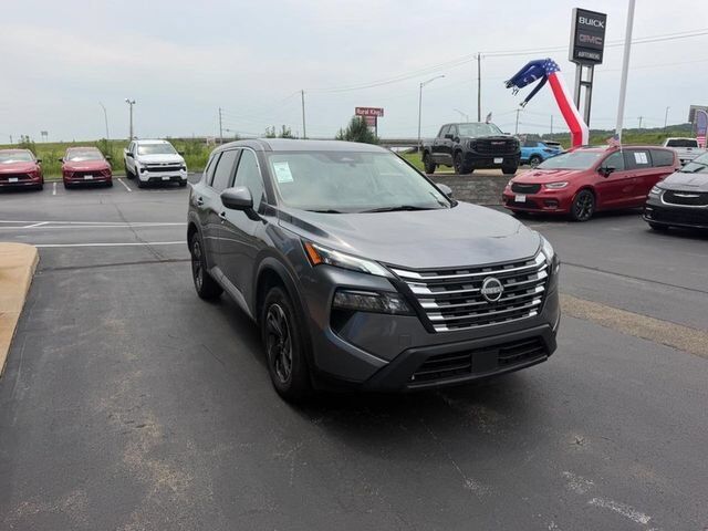 2024 Nissan Rogue SV Farmington MO