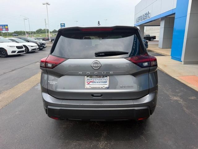 2024 Nissan Rogue SV Farmington MO