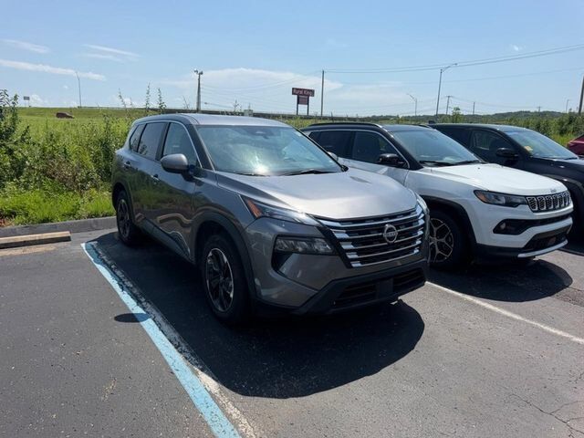 2024 Nissan Rogue SV Farmington MO