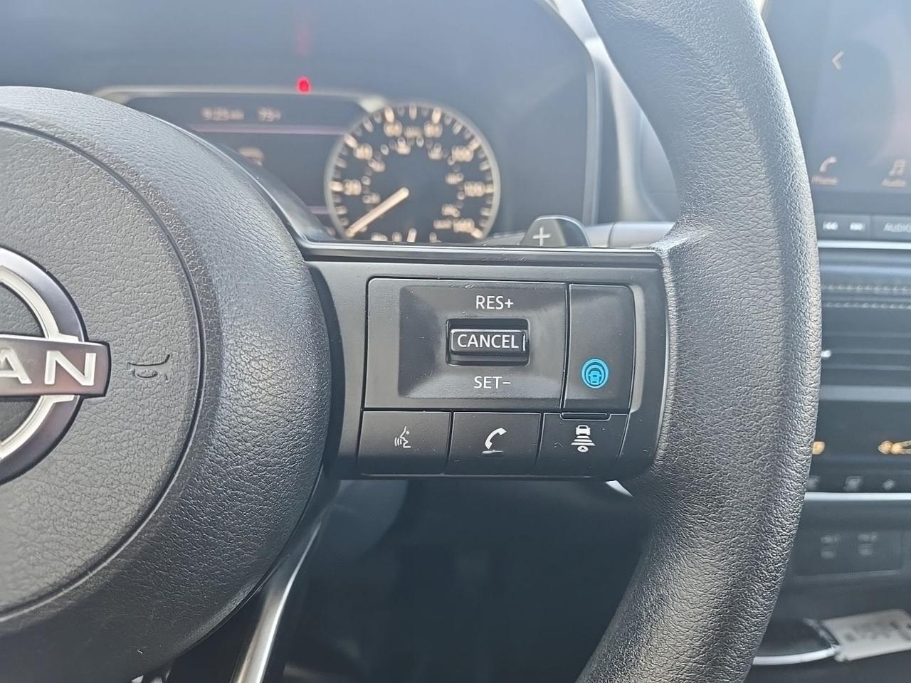 2024 Nissan Rogue SV West Burlington IA