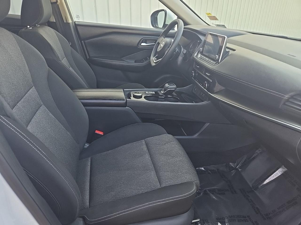 2024 Nissan Rogue SV West Burlington IA